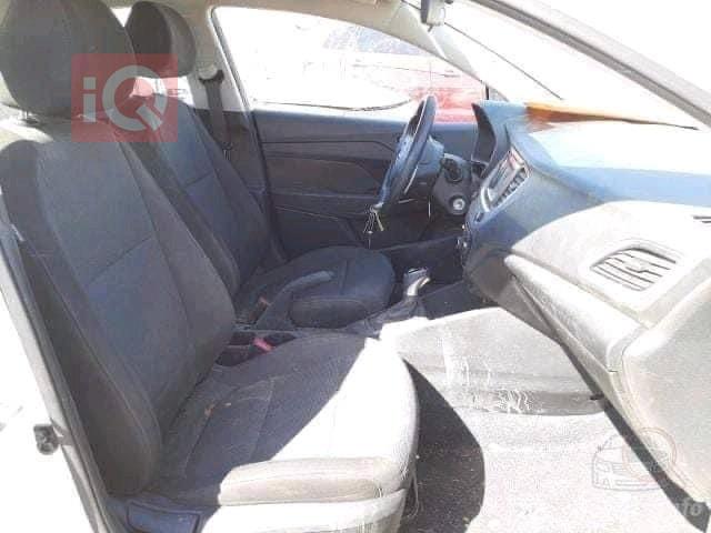 هیوندای ئەکسنت